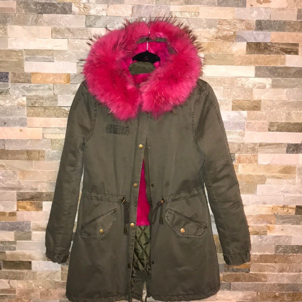 New Age army coat with pink fur size small
